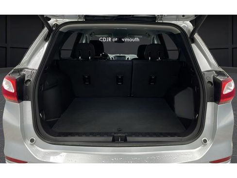 Used 2018 Chevrolet Equinox LT image 26