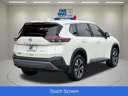 Used 2023 Nissan Rogue SV AWD/4WD image 8