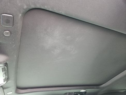 Used 2021 GMC Yukon Denali w/ Denali Premium Package image 33