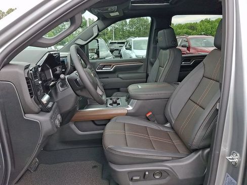 New 2026 Chevrolet Silverado 2500 High Country w/ Technology Package AWD/4WD image 6