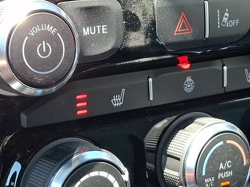New 2026 RAM 1500 Big Horn AWD/4WD image 14