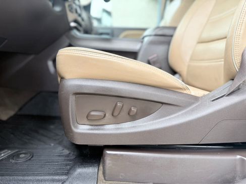 Used 2017 GMC Sierra 3500 Denali image 13