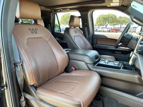 Used 2023 Ford Expedition Max King Ranch AWD/4WD image 26