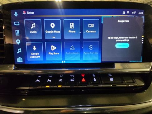 Certified 2025 Chevrolet Silverado 1500 High Country AWD/4WD image 18
