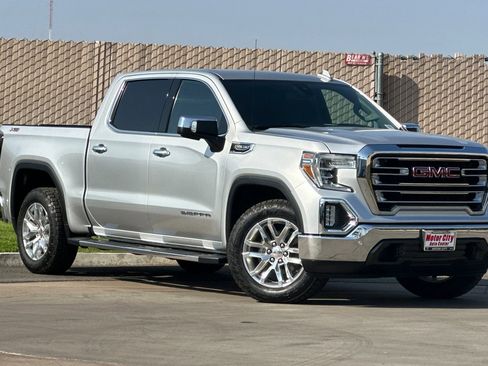 Used 2019 GMC Sierra 1500 SLT w/ SLT Premium Plus Package image 2