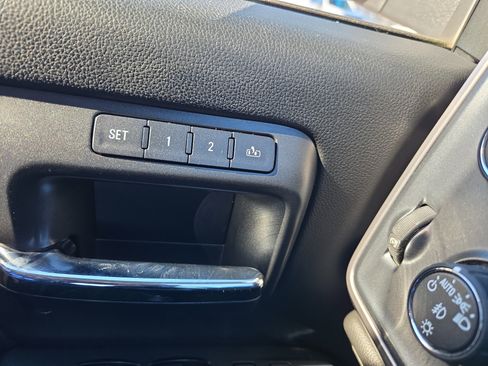 Used 2016 GMC Sierra 1500 SLT w/ All Terrain X Package image 26