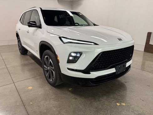 New 2026 Buick Enclave Sport Touring image 2