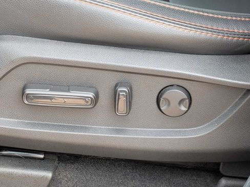Used 2025 Honda Pilot TrailSport image 15
