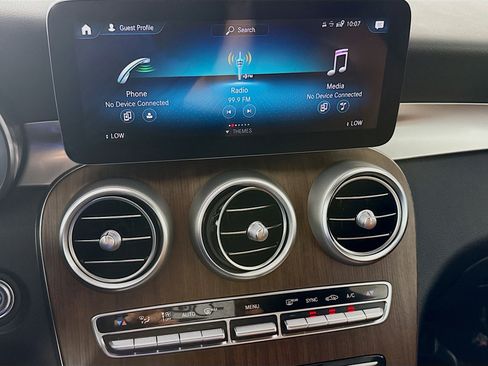 Used 2021 Mercedes-Benz GLC 300 4MATIC w/ AMG Line image 18