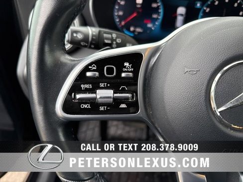 Used 2021 Mercedes-Benz GLC 300 GLC 300 image 24