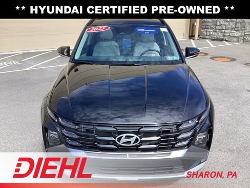 Certified 2025 Hyundai Tucson SEL image 3