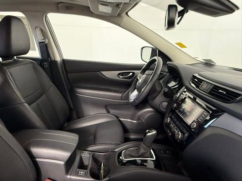 Used 2020 Nissan Rogue Sport SL w/ Premium Package image 52