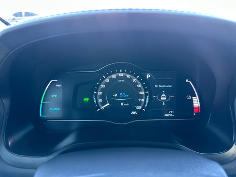 Used 2017 Hyundai Ioniq Limited w/ Limited Ultimate Package 02 FWD image 22