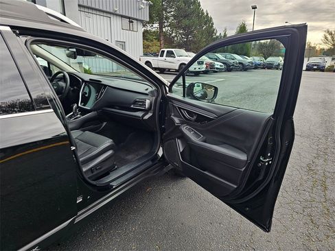 Used 2023 Subaru Outback Touring image 10