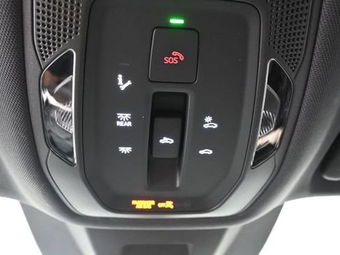 Used 2025 Audi Q5 Premium Plus AWD/4WD image 25