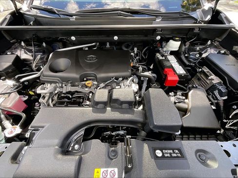 Certified 2022 Toyota RAV4 TRD Off-Road image 32