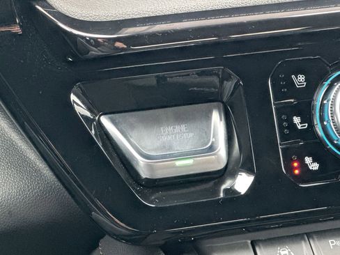 Certified 2024 GMC Sierra 1500 AT4 w/ Technology Package image 17