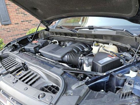 Used 2021 Chevrolet Silverado 1500 LT w/ Bed Protection Package image 9