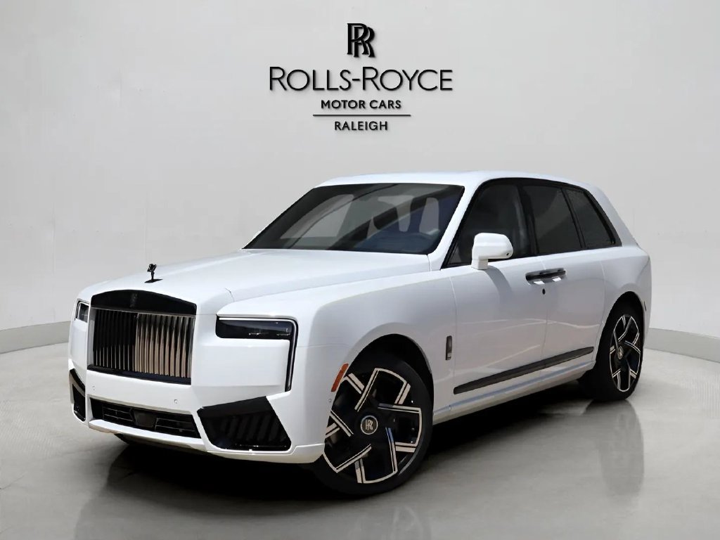 New 2027 Rolls-Royce Cullinan Black Badge AWD/4WD image 1