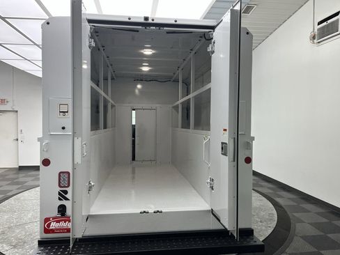 New 2026 Ford E-350 and Econoline 350 Super Duty w/ Power Equipment Group image 19