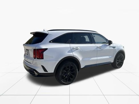 Used 2022 Kia Sorento SX image 9