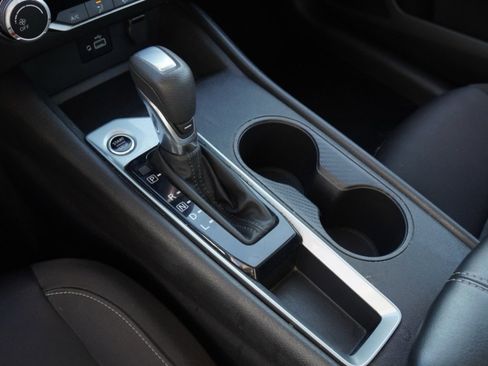 Certified 2024 Nissan Altima 2.5 S image 15