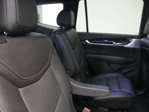 Used 2024 Cadillac XT6 Premium Luxury w/ Technology Package image 36
