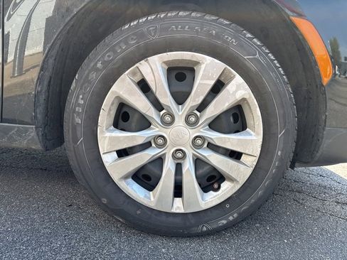 Used 2020 Kia Soul LX FWD image 47