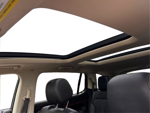 Used 2016 Lincoln MKT AWD w/ Equipment Group 201A image 7