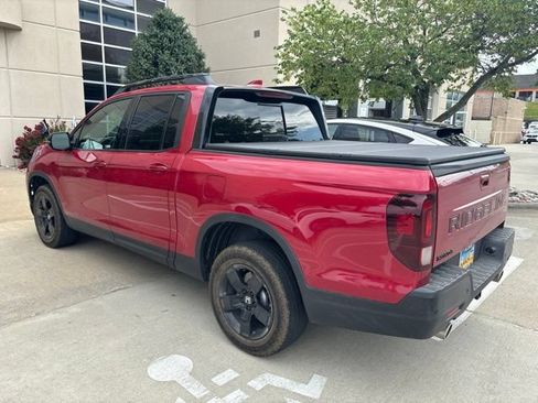 Used 2024 Honda Ridgeline Black Edition image 3
