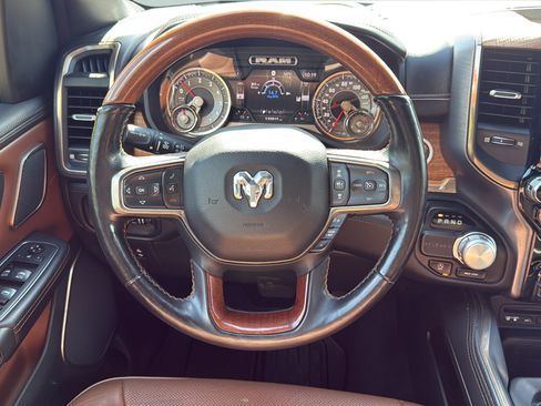 Used 2019 RAM 1500 Limited RWD image 17