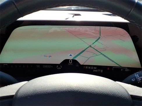 Used 2025 Cadillac XT4 Premium Luxury image 18