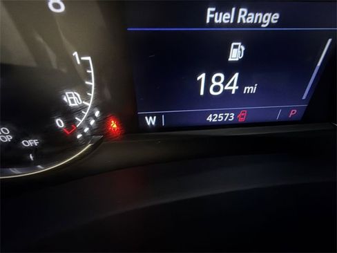 Certified 2020 Cadillac XT5 Premium Luxury w/ LPO, Floor Liner Package image 15