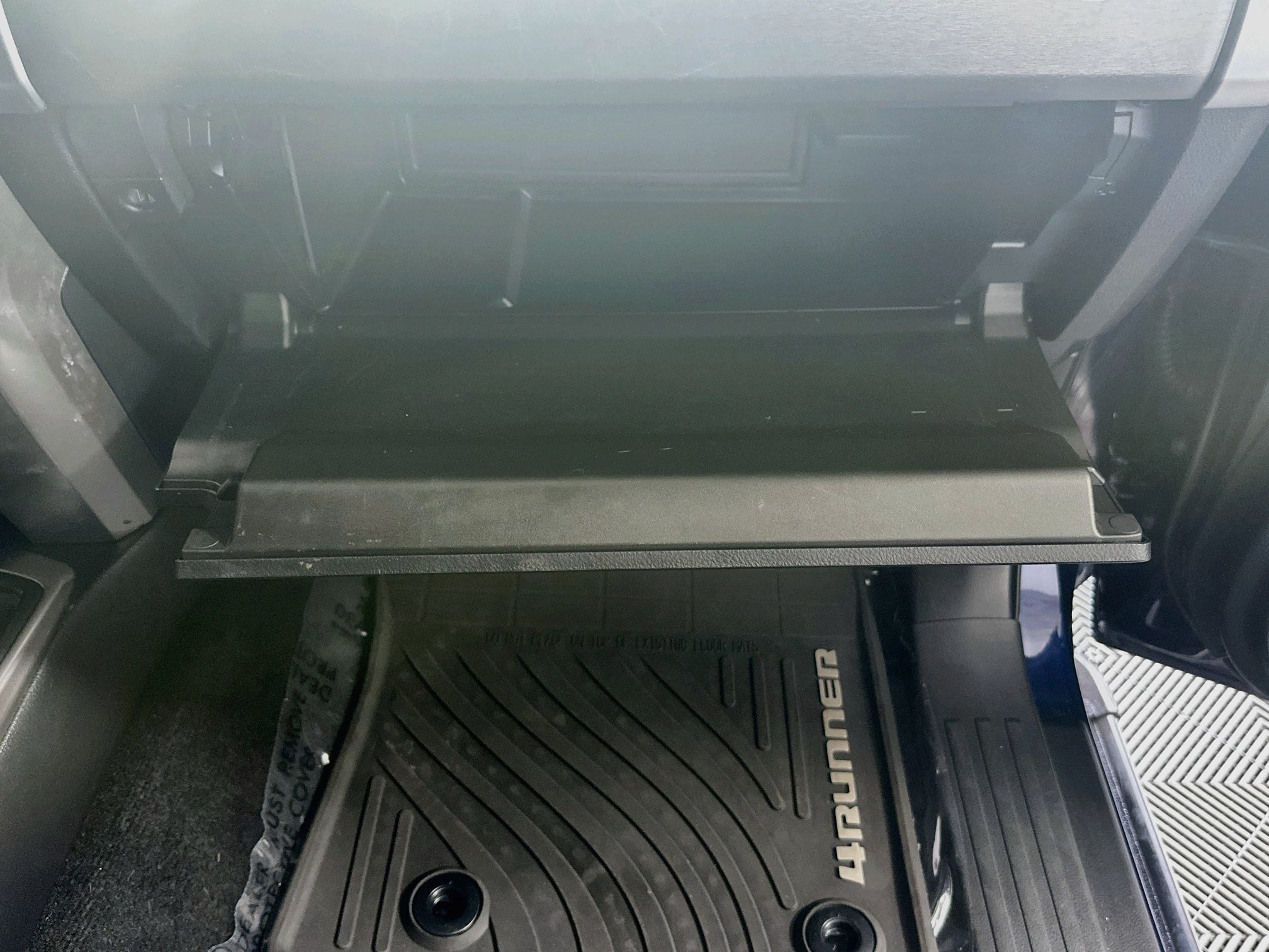 Used 2015 Toyota 4Runner SR5 RWD image 31