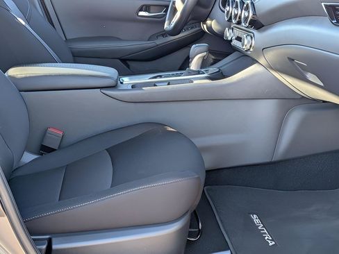 Certified 2025 Nissan Sentra SV FWD image 25