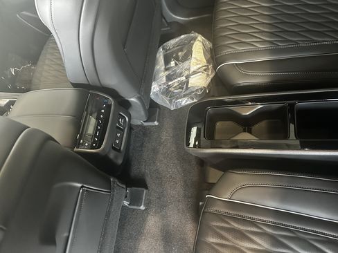 New 2027 INFINITI QX60 Autograph AWD/4WD image 13