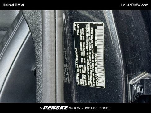 Used 2020 Porsche Macan Turbo AWD/4WD image 22