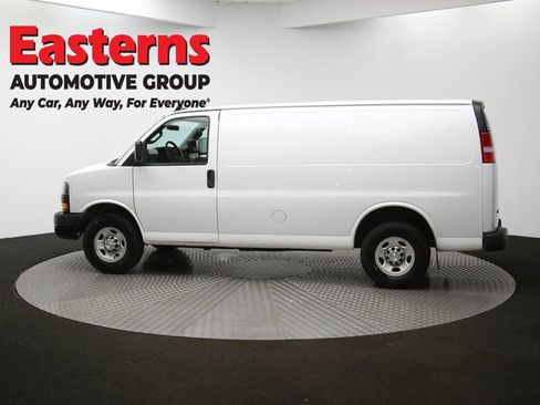 Used 2021 Chevrolet Express 2500 w/ Driver Convenience Package RWD image 58