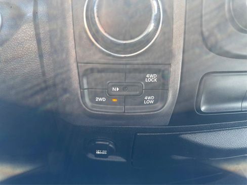 Used 2019 RAM 1500 Express w/ Express Value Package AWD/4WD image 22