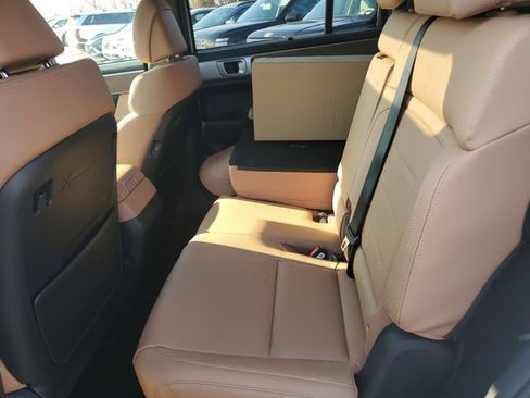 New 2026 Hyundai Santa Fe Limited AWD/4WD image 13