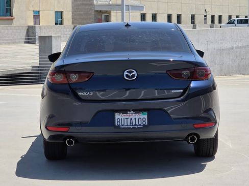 Used 2019 MAZDA MAZDA3 Sedan w/ Preferred Package FWD image 6