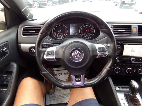 Used 2013 Volkswagen Jetta GLI Autobahn FWD image 50