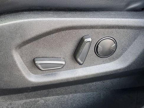 Used 2024 Ford Edge SEL w/ Convenience Package image 13