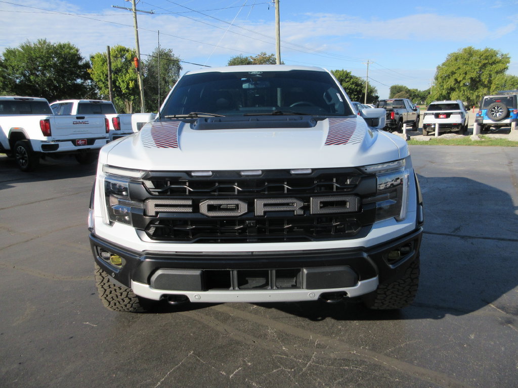 Used 2025 Ford F150 Raptor AWD/4WD image 11