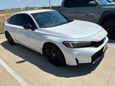 Used 2026 Honda Civic Sport image 1