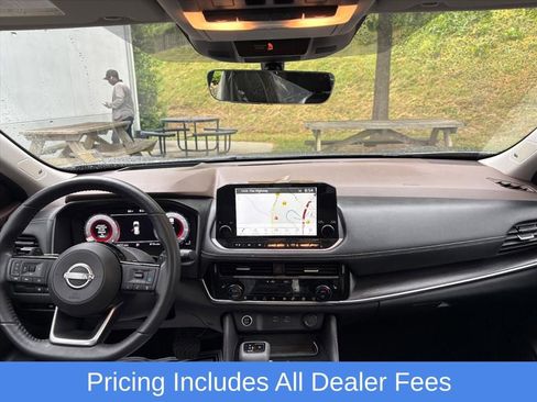 Used 2022 Nissan Rogue Platinum w/ Head-Up Display Package AWD/4WD image 6