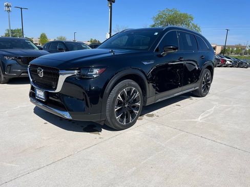 Certified 2024 MAZDA CX-90 Plug-In Hybrid w/ Premium Plus AWD/4WD image 5