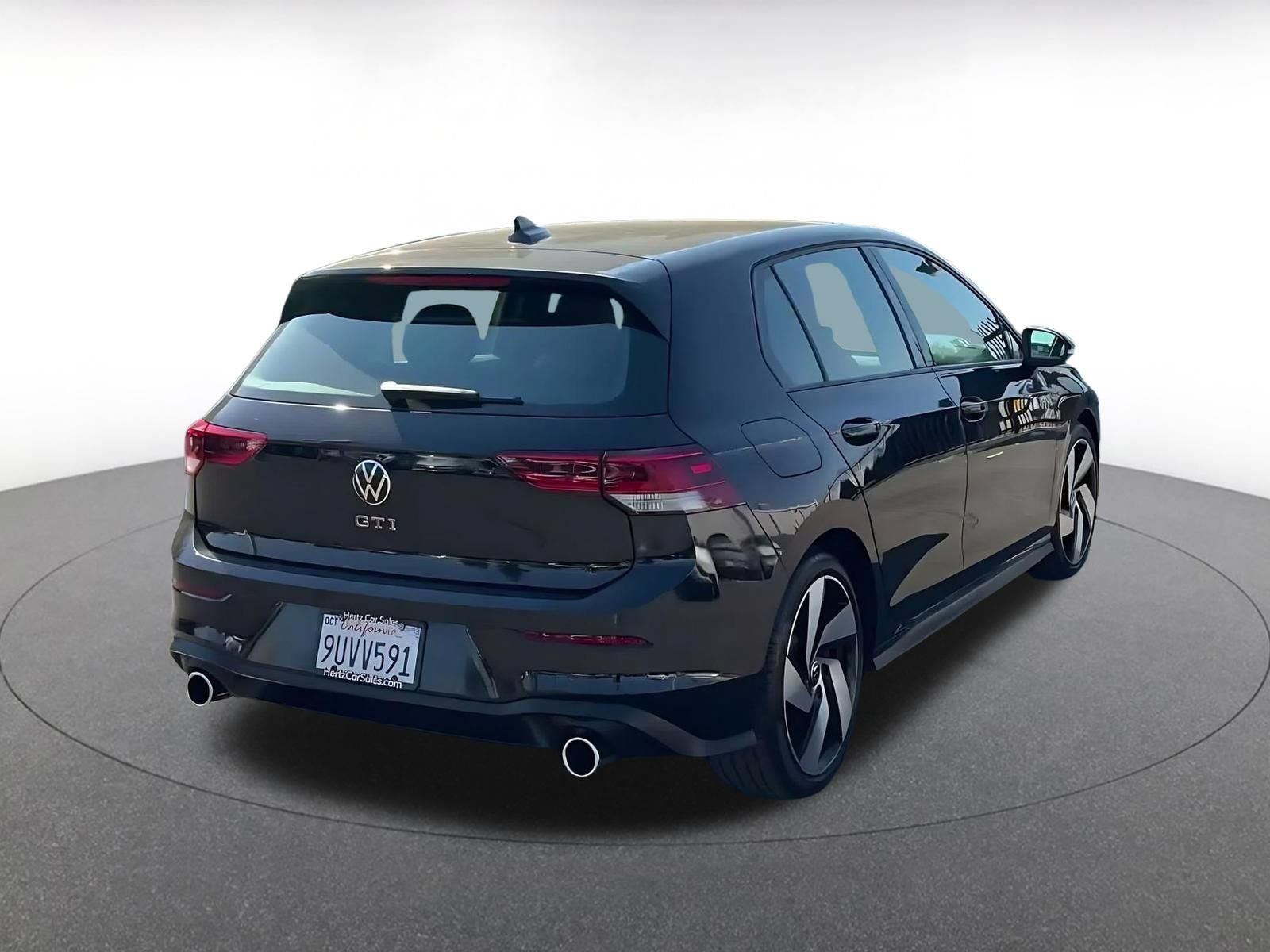 Used 2026 Volkswagen Golf S FWD image 13