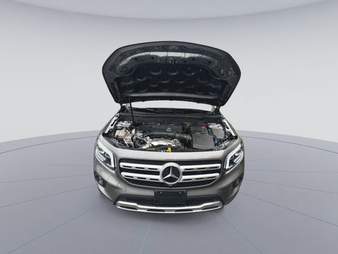 Used 2023 Mercedes-Benz GLB 250 4MATIC image 37
