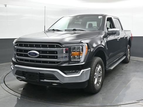 Used 2023 Ford F150 Lariat AWD/4WD image 6